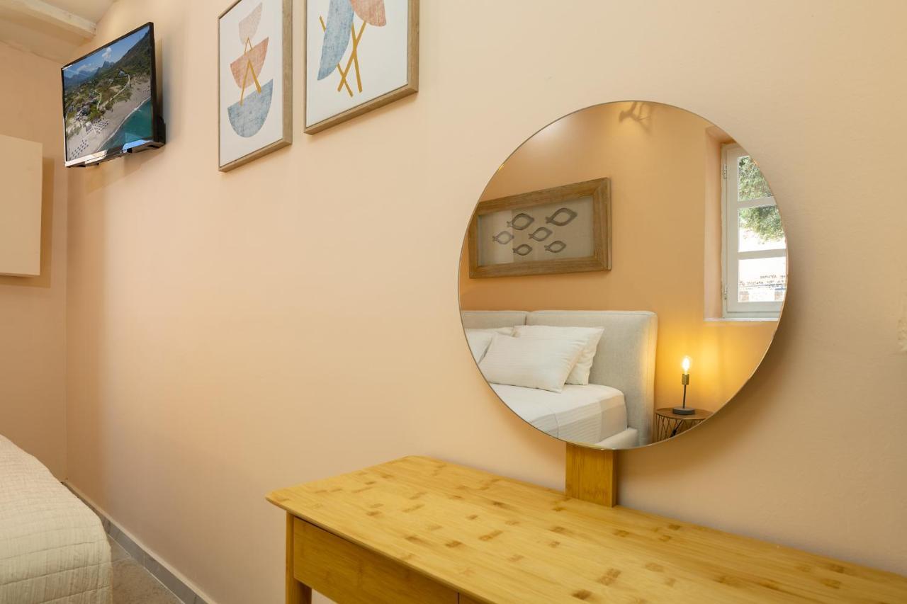 Ydragogeio Rooms Old Town Chania  Eksteriør billede