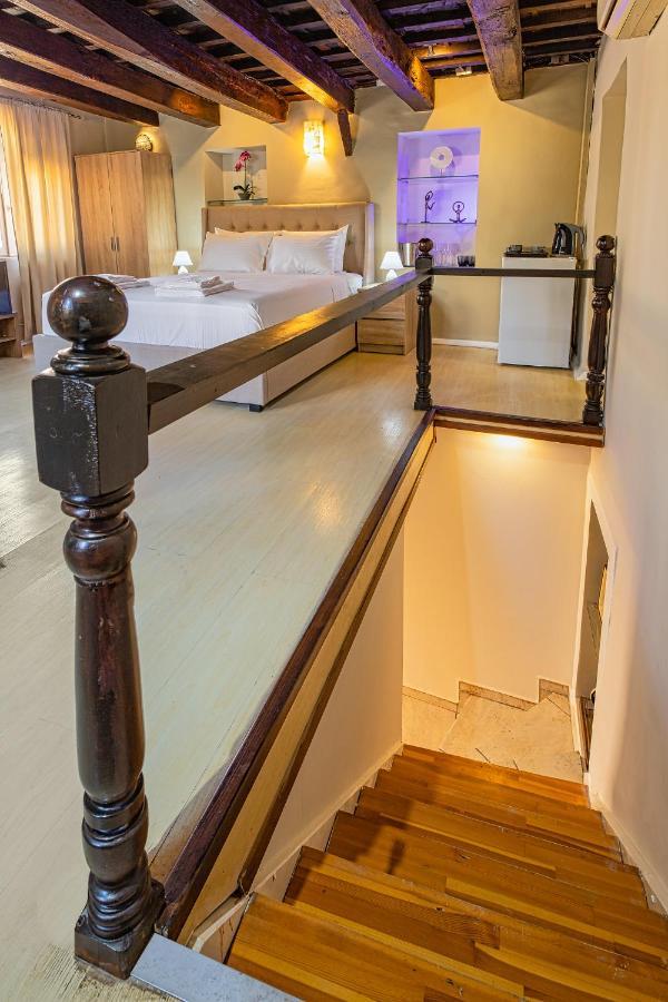 Ydragogeio Rooms Old Town Chania  Eksteriør billede